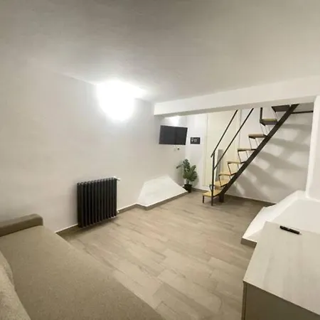 Accomodo Mil49 Loft Forlanini * Milán