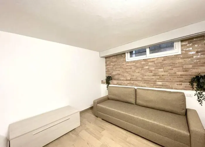 Accomodo Mil49 Loft Forlanini شقة *